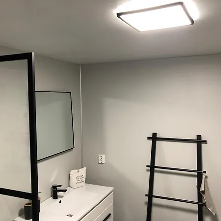 Sea View Modern منزل للإقامة *