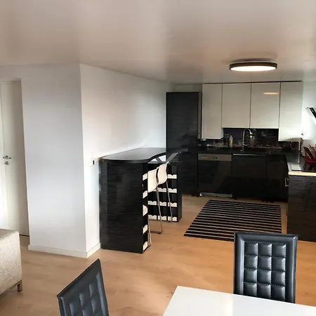 홈스테이 Sea View Modern